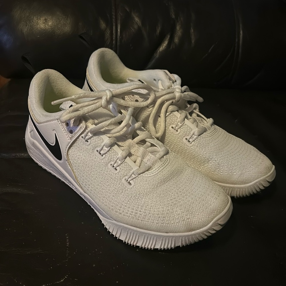 Nike Zoom Hyperace 2 Women's Volleyball Sneakers